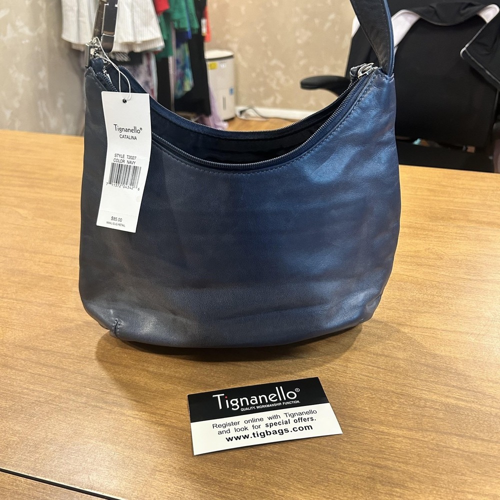 Tignanello Catalina Hobo Bag Womens Medium Navy Leather Zip Top Shoulder Purse